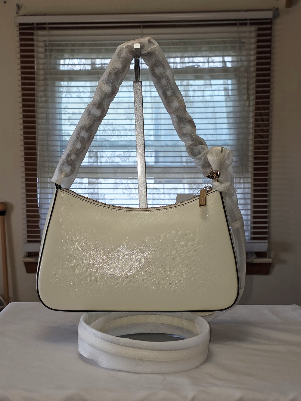 Kate Spade Madison Convertible Crossbody + Irene Sandal Size 7.5B In Meringue - Picture 3 of 11